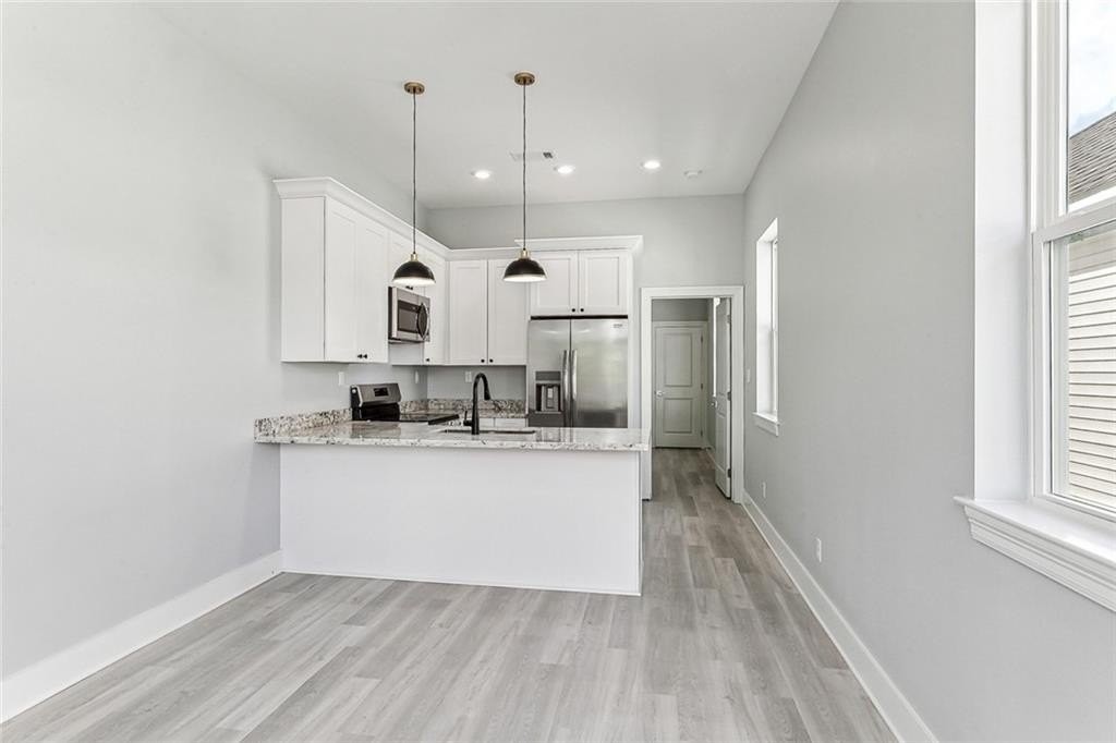 1916 Leonidas St - Photo 6 of 22