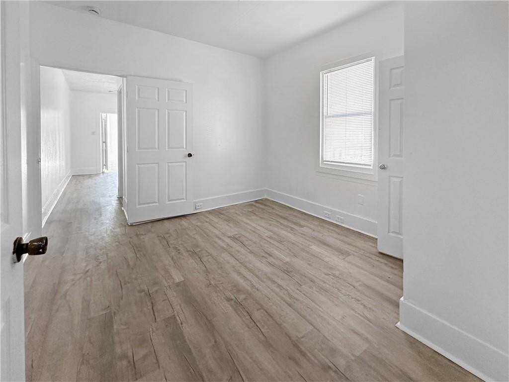 8611 Belfast St - Photo 3 of 9