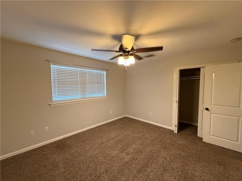 2617 Creely Dr - Photo 7 of 12