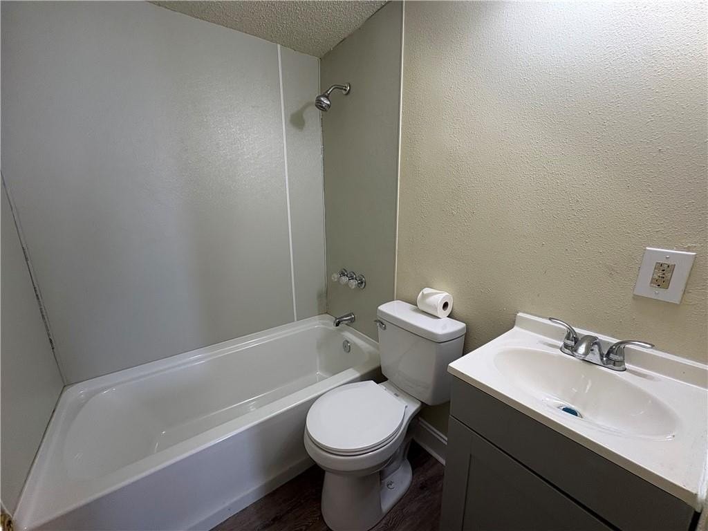 3918 Royal St - Photo 6 of 8