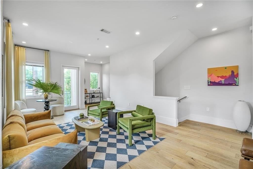 3431 Chartres St - Photo 6 of 31