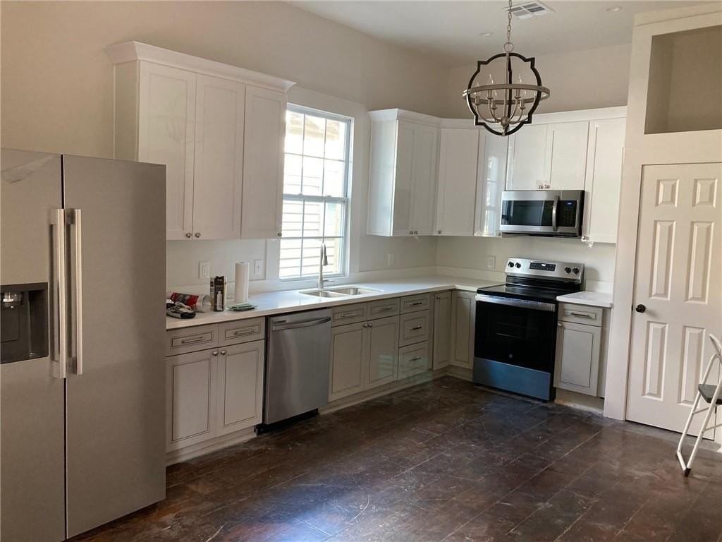 3515 S Miro St - Photo 3 of 8