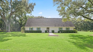 featured image of 2407 E Broussard Rd