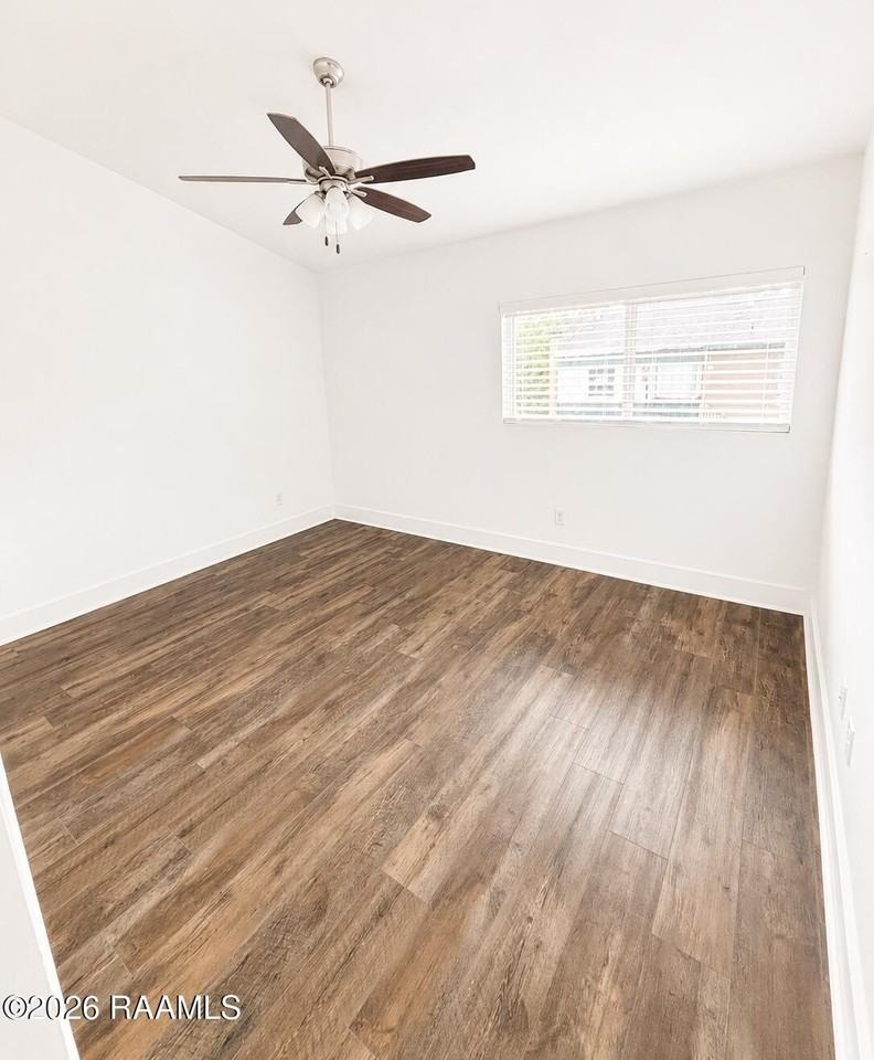 113 Highland Park Ln - Photo 5 of 11