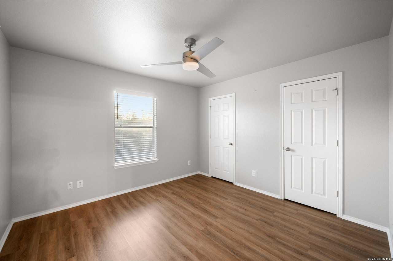 10623 Mathom Lndg - Photo 7 of 17