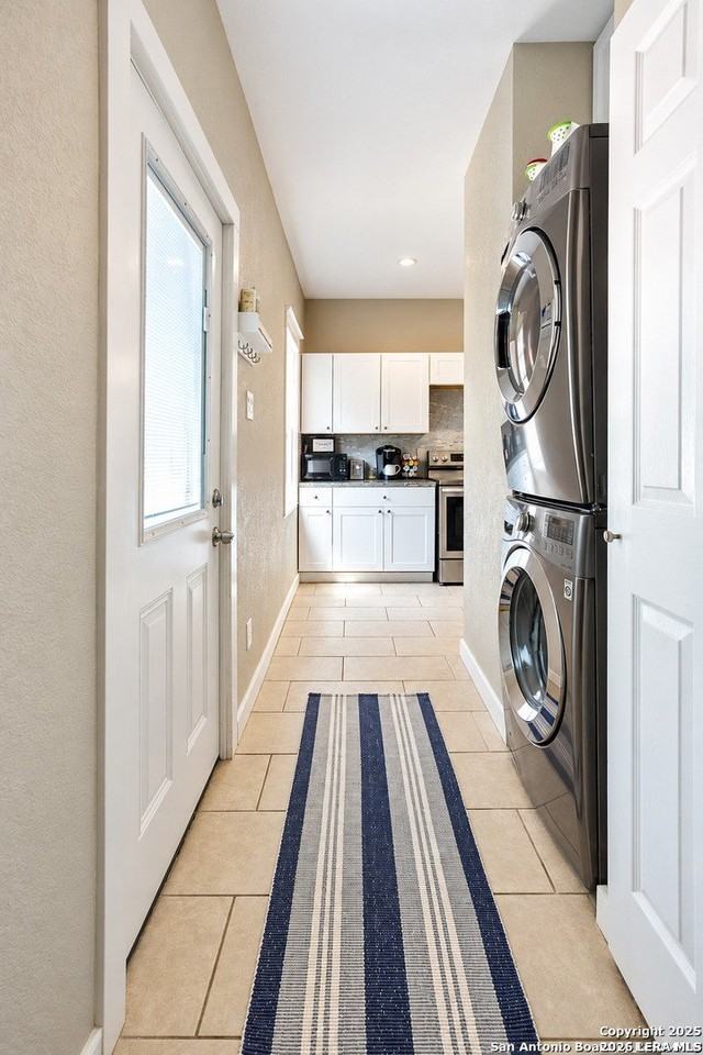 638 Avant Ave - Photo 6 of 13