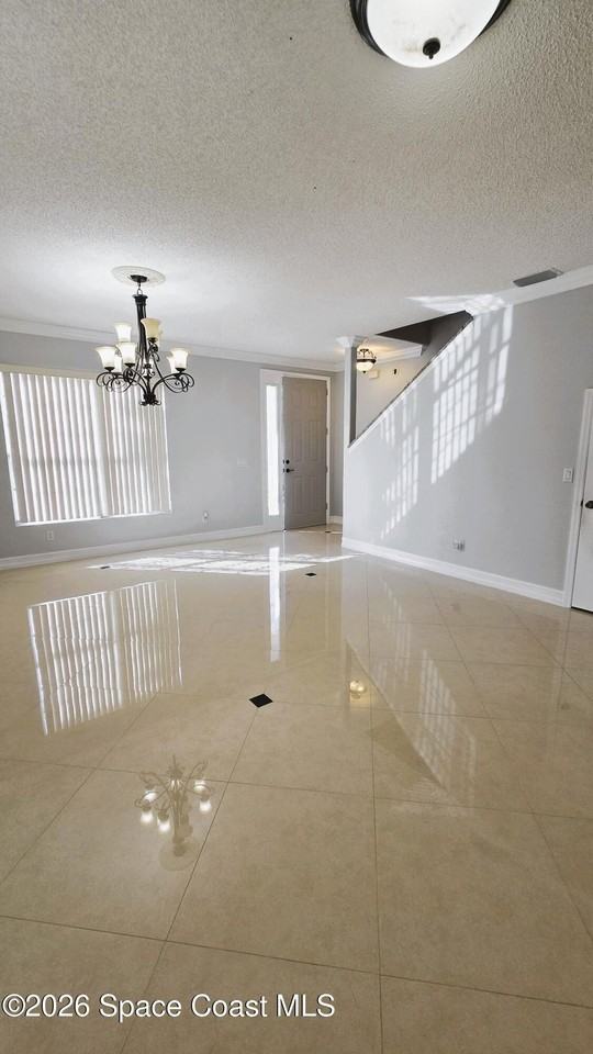 2893 Glasbern Cir - Photo 3 of 36
