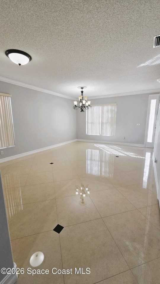 2893 Glasbern Cir - Photo 4 of 36