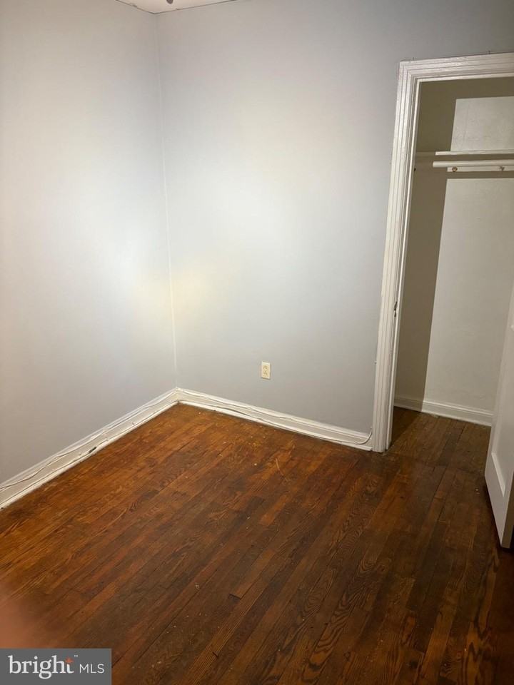 3303 Ames St Ne - Photo 4 of 22