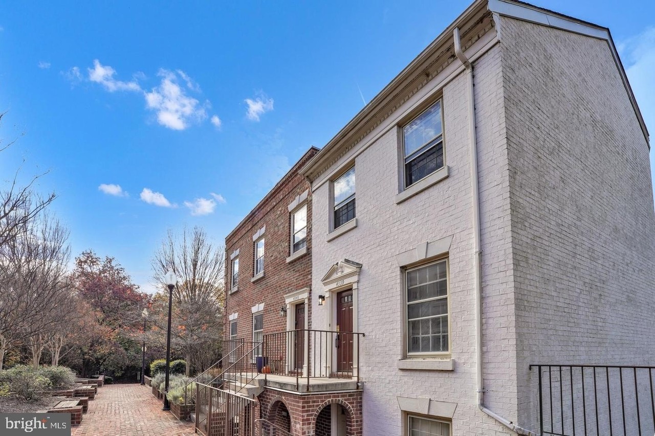 4339 Massachusetts Ave Nw #4339 - Photo 4 of 25