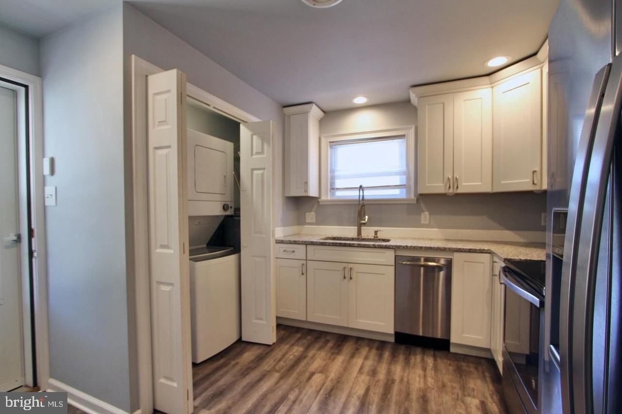 31 Stevens St - Photo 6 of 14