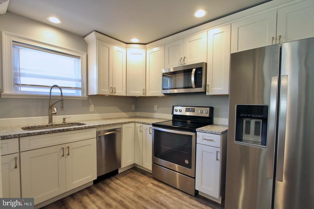 31 Stevens St - Photo 7 of 14