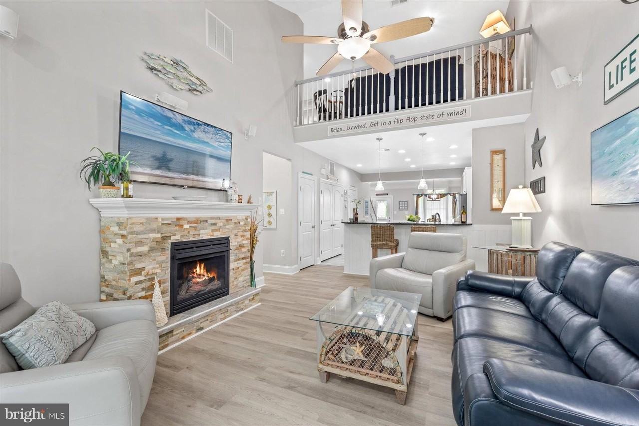 36346 Sea Grass Way - Photo 6 of 27