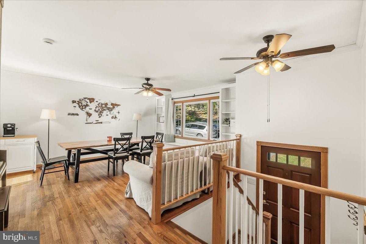 6541 S Clifton Rd - Photo 4 of 47