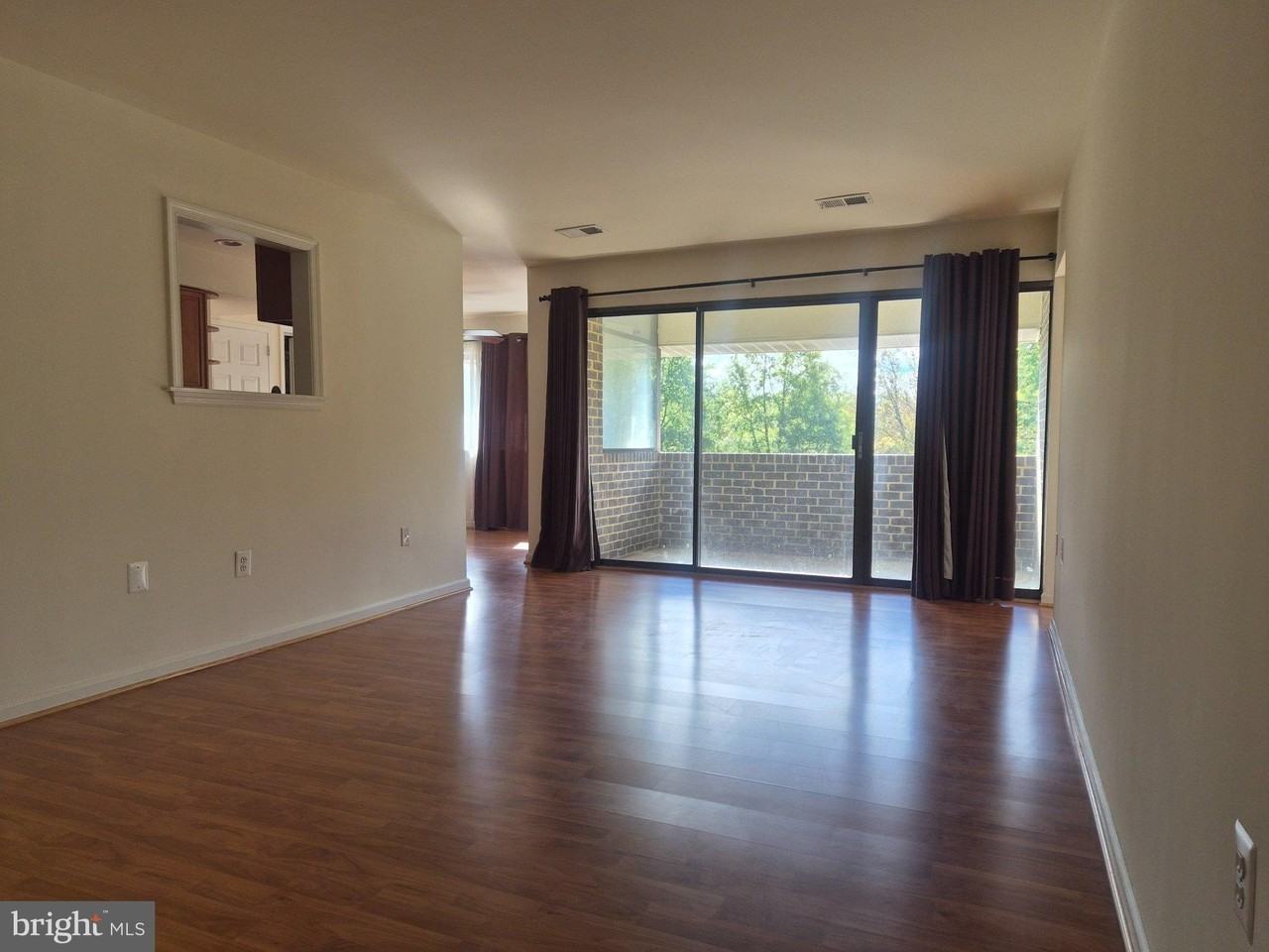 425 Christopher Ave #41 - Photo 7 of 19