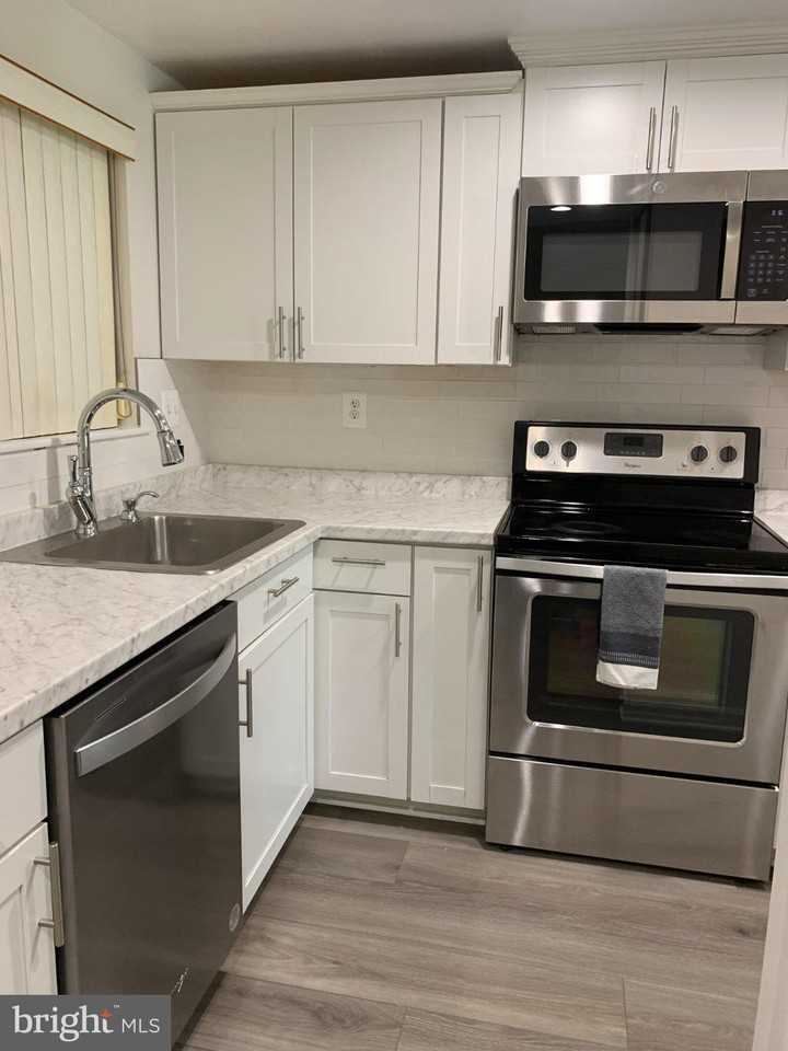 15400 Bassett Ln #46-1E - Photo 2 of 23