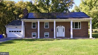8232 Hilton Rd - Photo 1 of 1