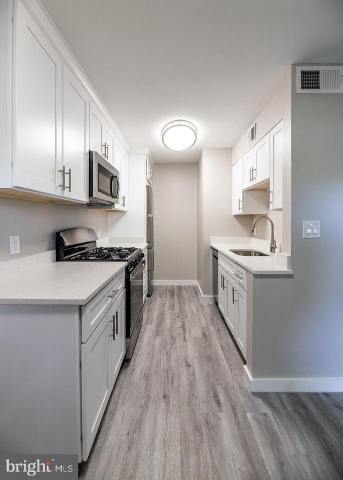 10320 Rockville Pike #102 - Photo 3 of 11