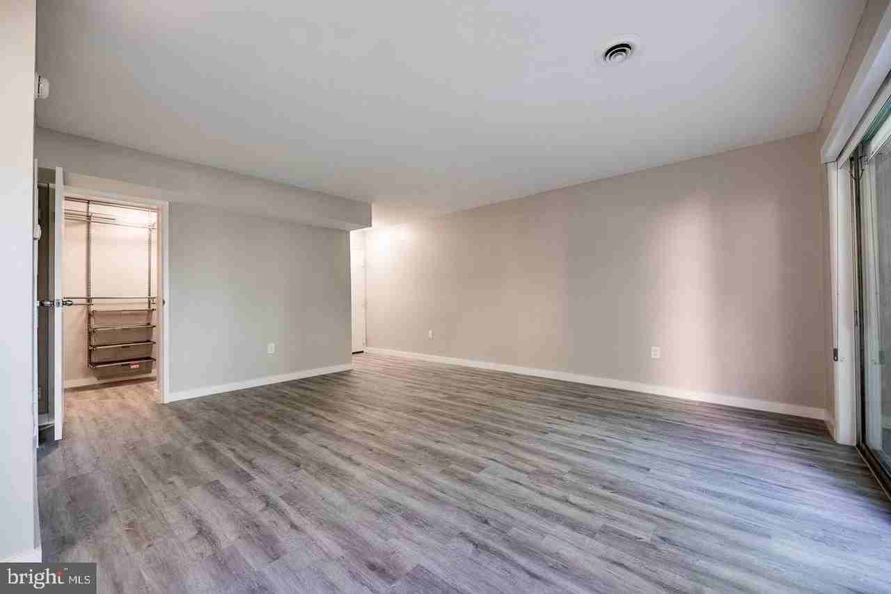 10320 Rockville Pike #102 - Photo 7 of 11