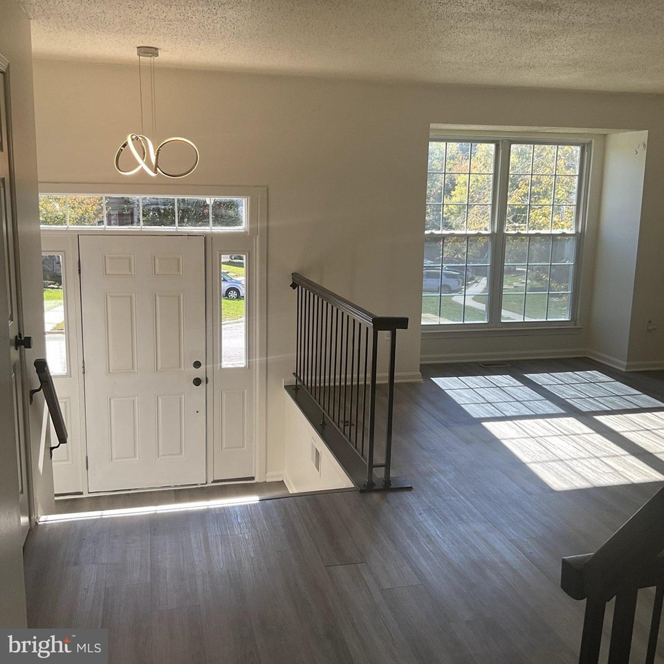 14764 Mcknew Rd - Photo 2 of 14