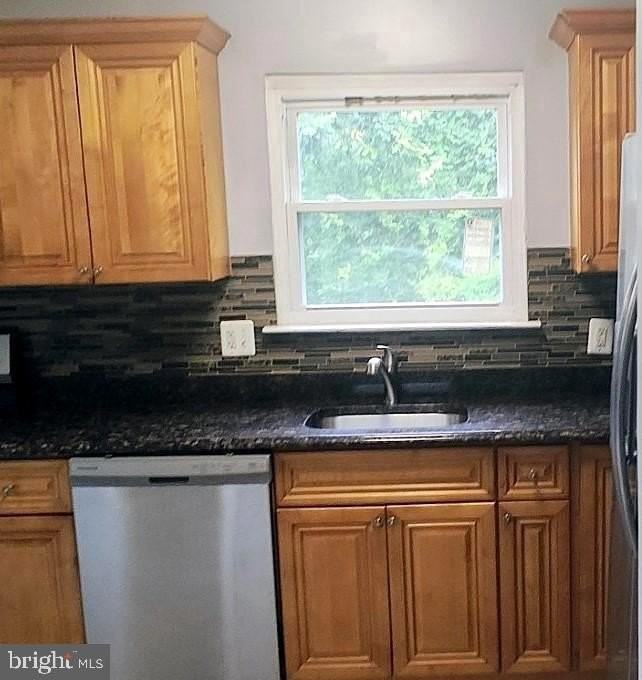 6705 Milltown Ct - Photo 3 of 9