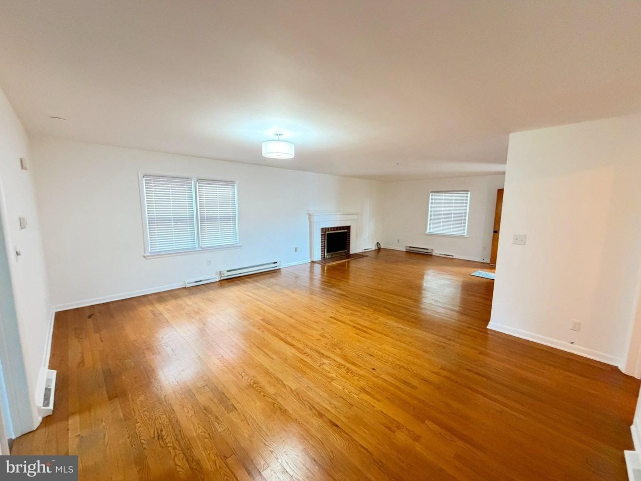 11 W Magnolia Ave - Photo 6 of 14