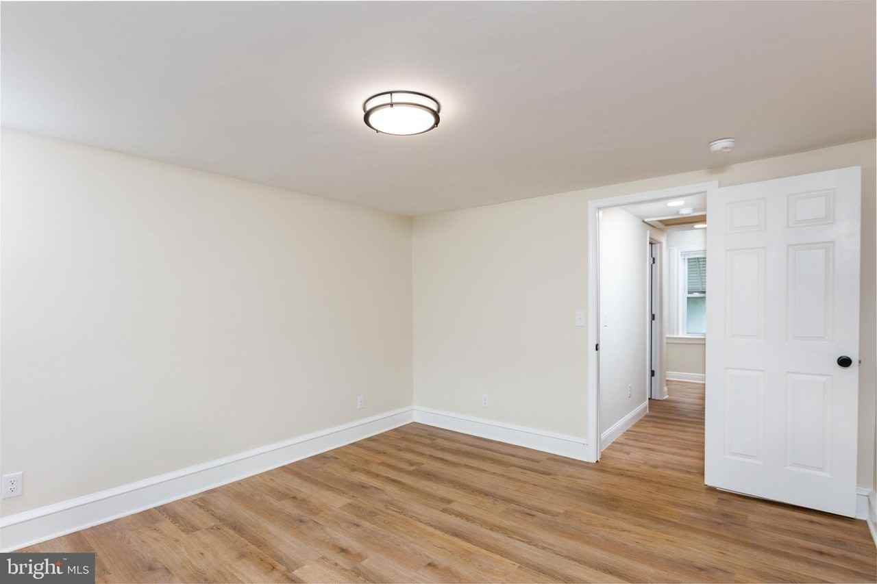 8331 Stockton Ave - Photo 6 of 13