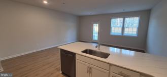18 Reagan Dr - Photo 1 of 1