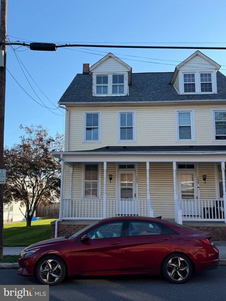 137 N Stratton St