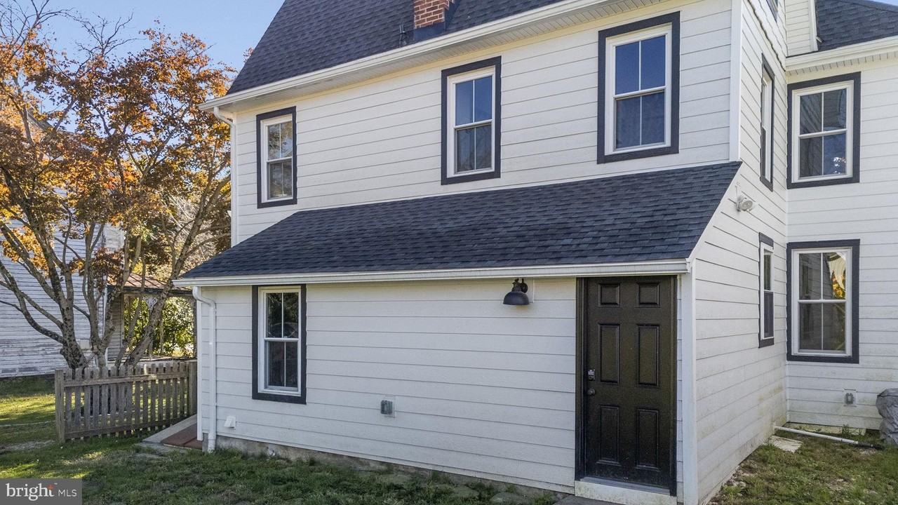 1283 W Strasburg Rd - Photo 4 of 32