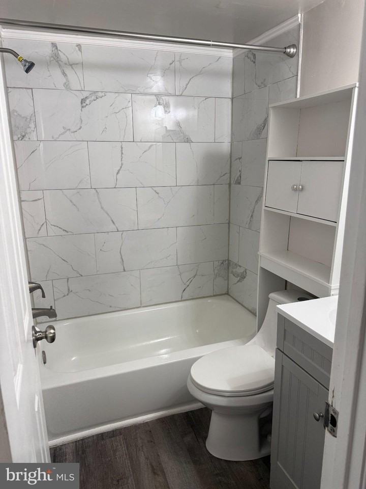 21 Thomas Rd - Photo 5 of 13