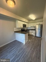 featured image of 1560 Wick Ln #403
