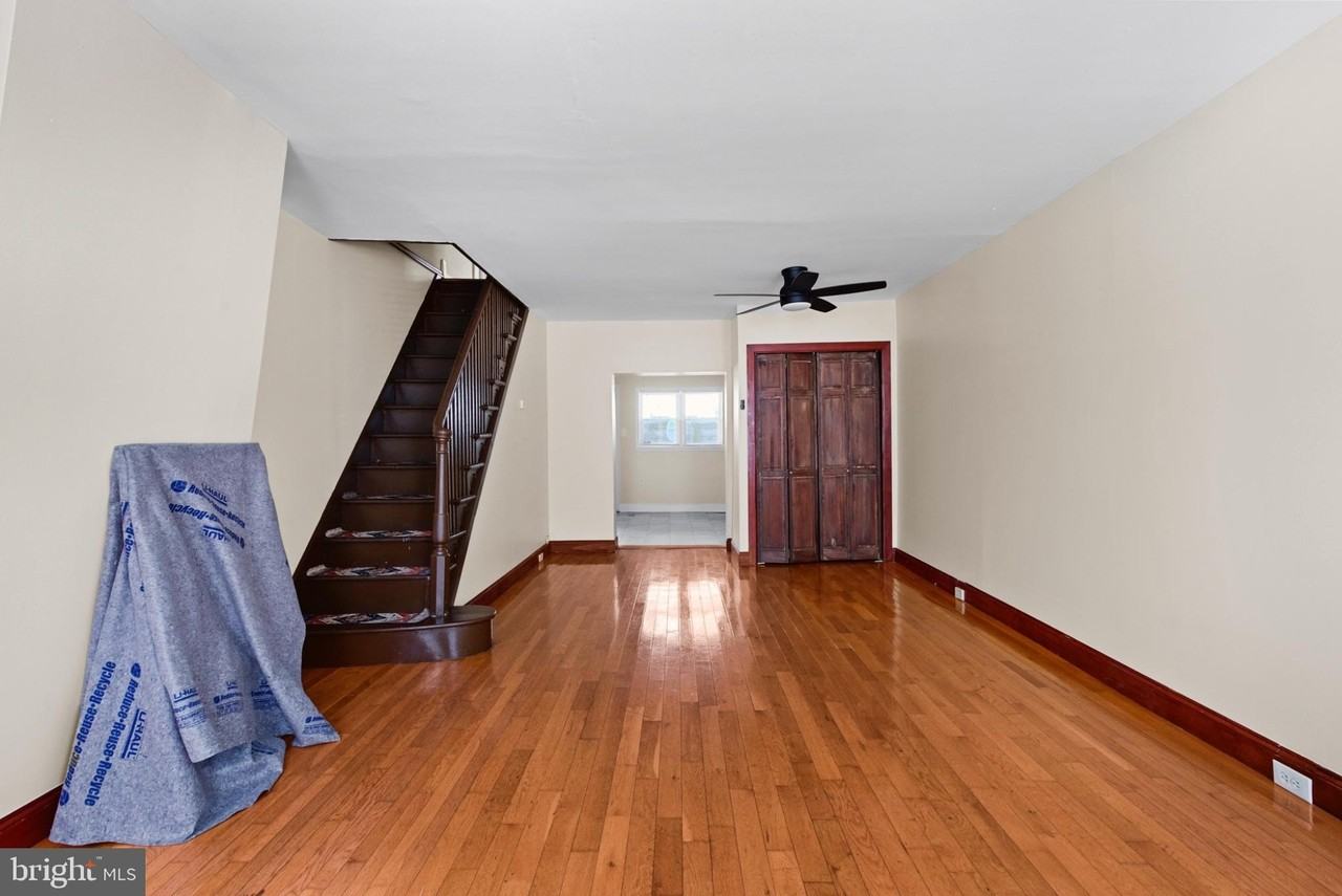 527 Greenwich St - Photo 5 of 26