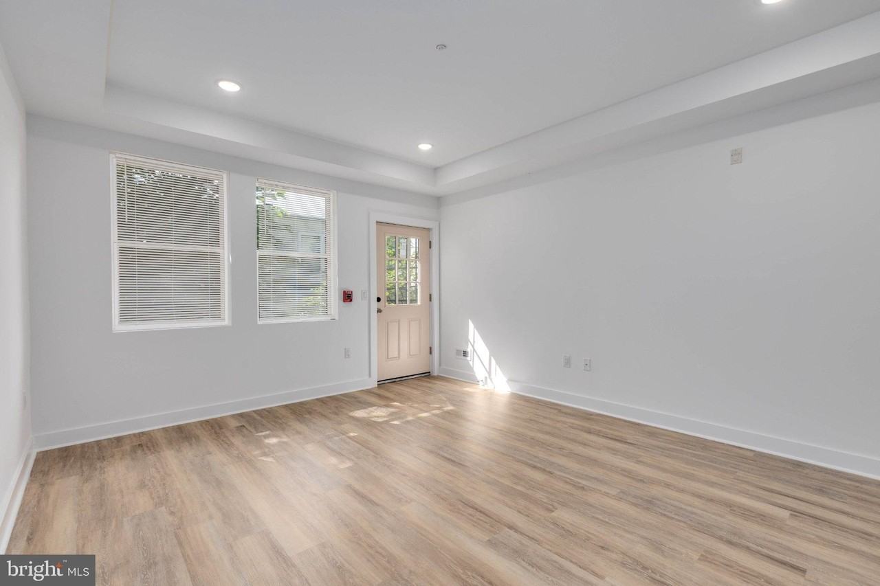 3842 Fairmount Ave #2 - Photo 3 of 8