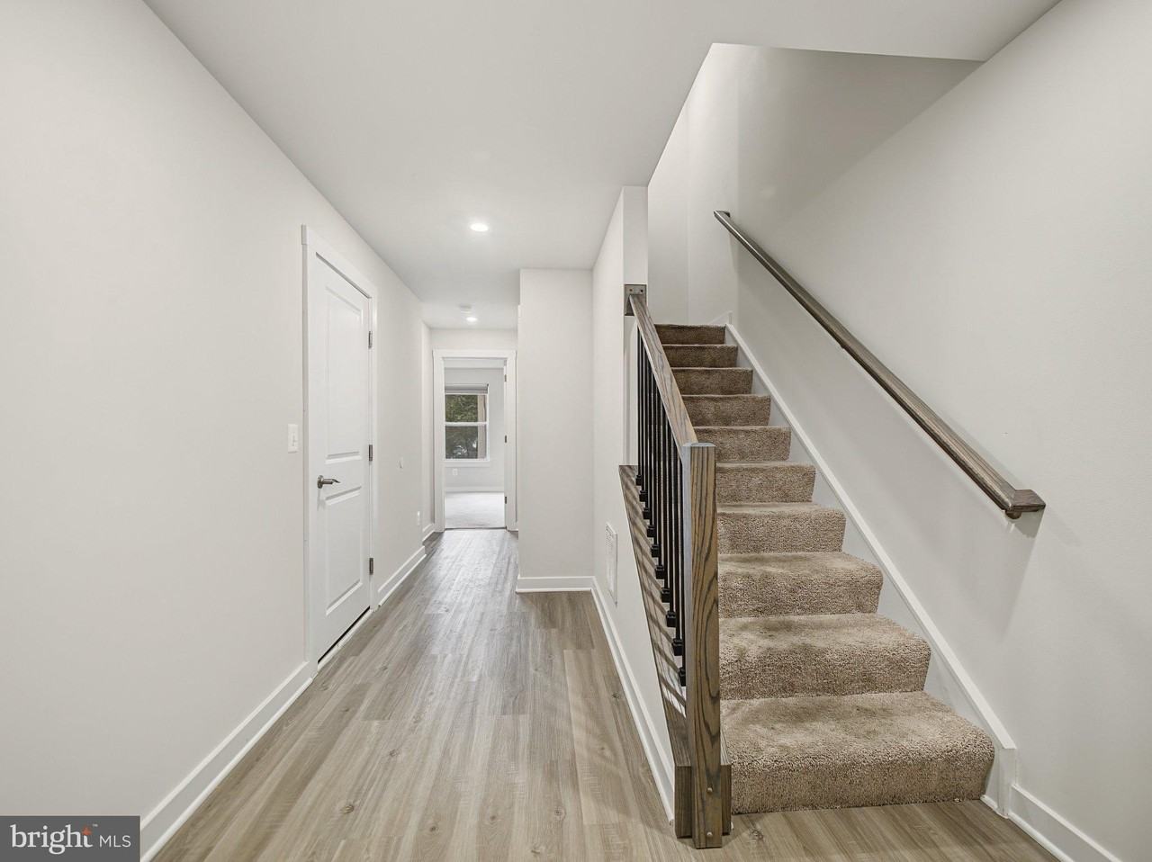 113 Marlow Ct - Photo 3 of 32