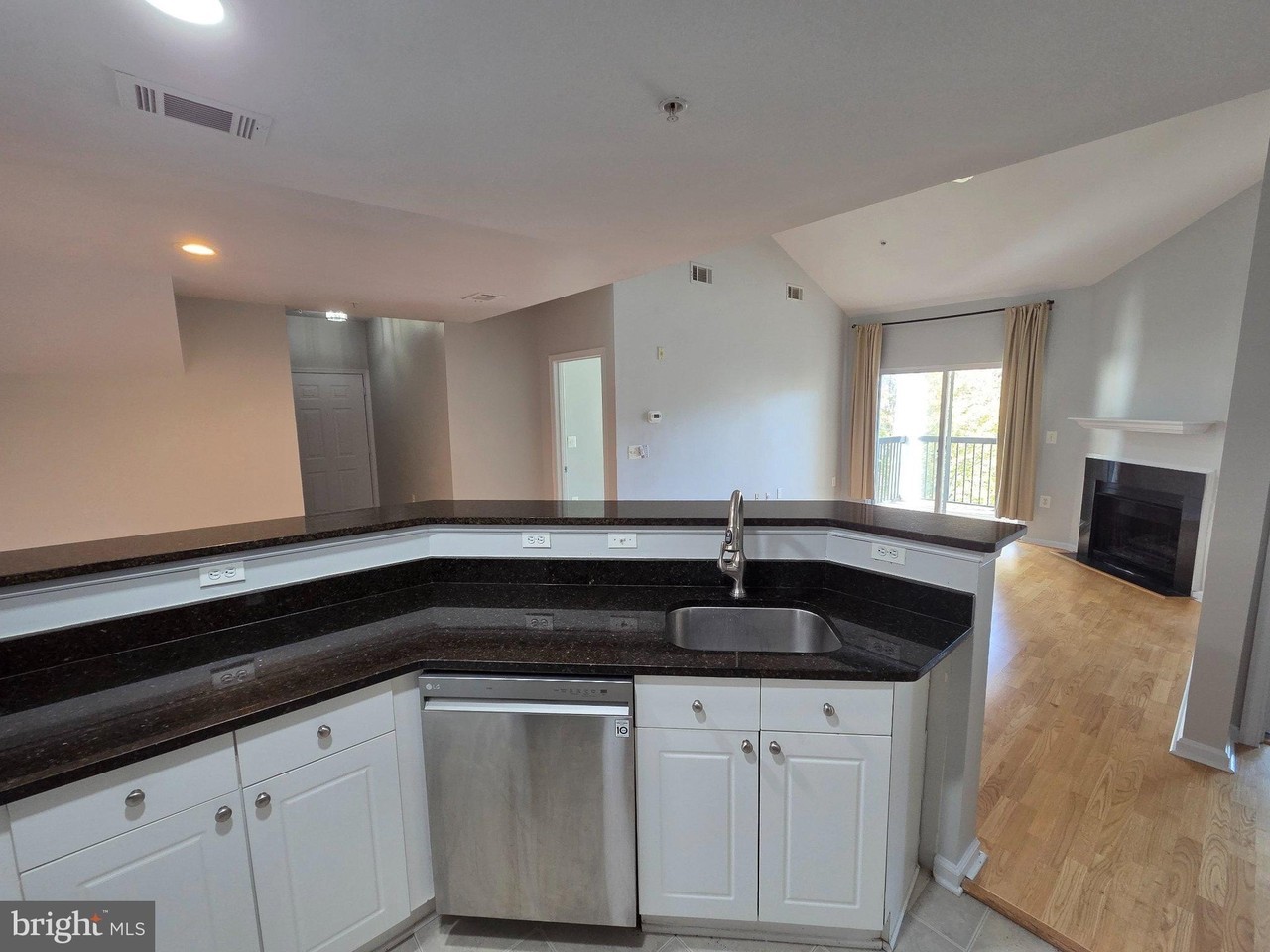 11355 Aristotle Dr #8-413 - Photo 4 of 27