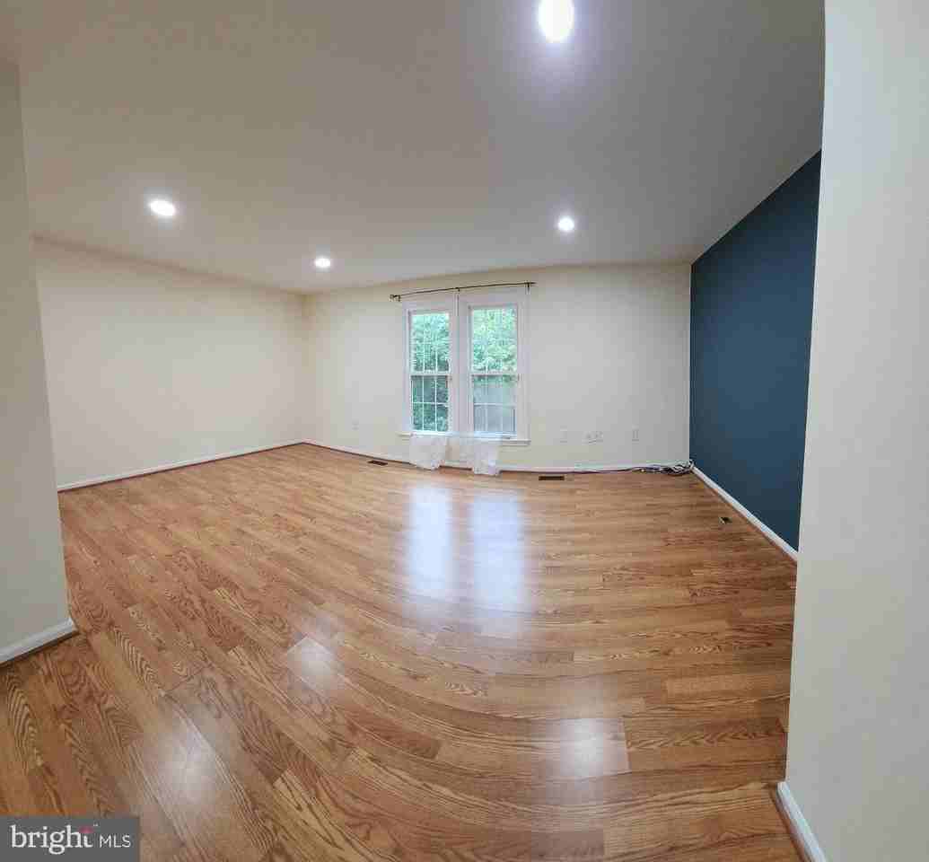 14427 Four Chimney Dr - Photo 6 of 12