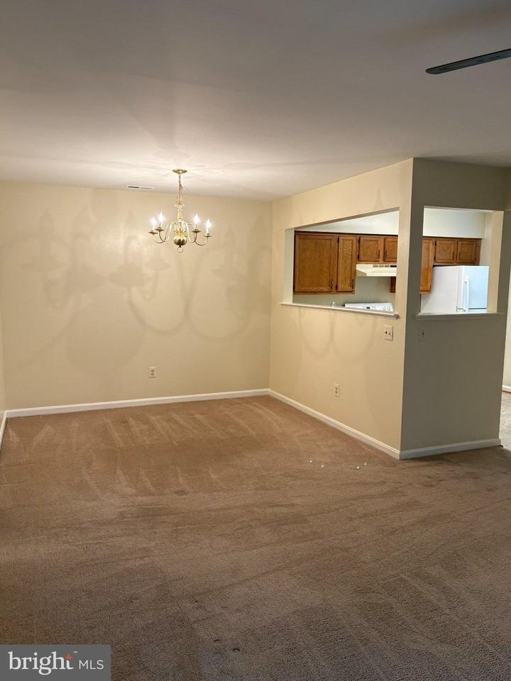 9436 Scarlet Oak Dr - Photo 5 of 14