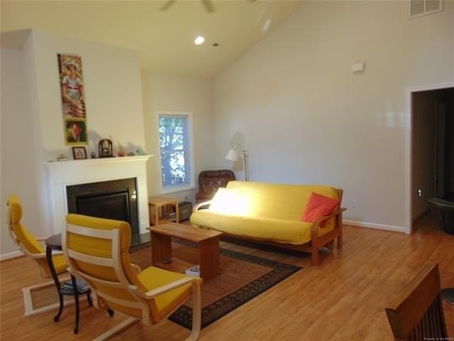 522 Mill Neck Rd - Photo 5 of 26