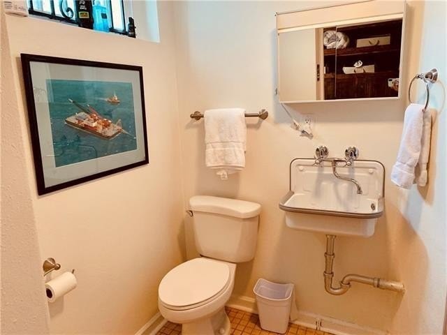 8735 Apricot St - Photo 6 of 25