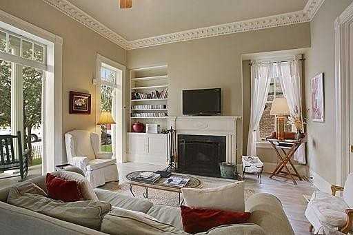 5701 Pitt St - Photo 2 of 16