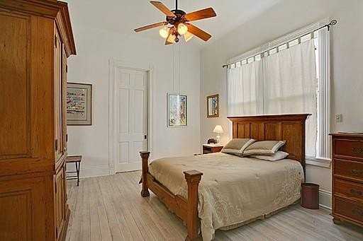 5701 Pitt St - Photo 6 of 16