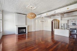featured image of 713 Camp St