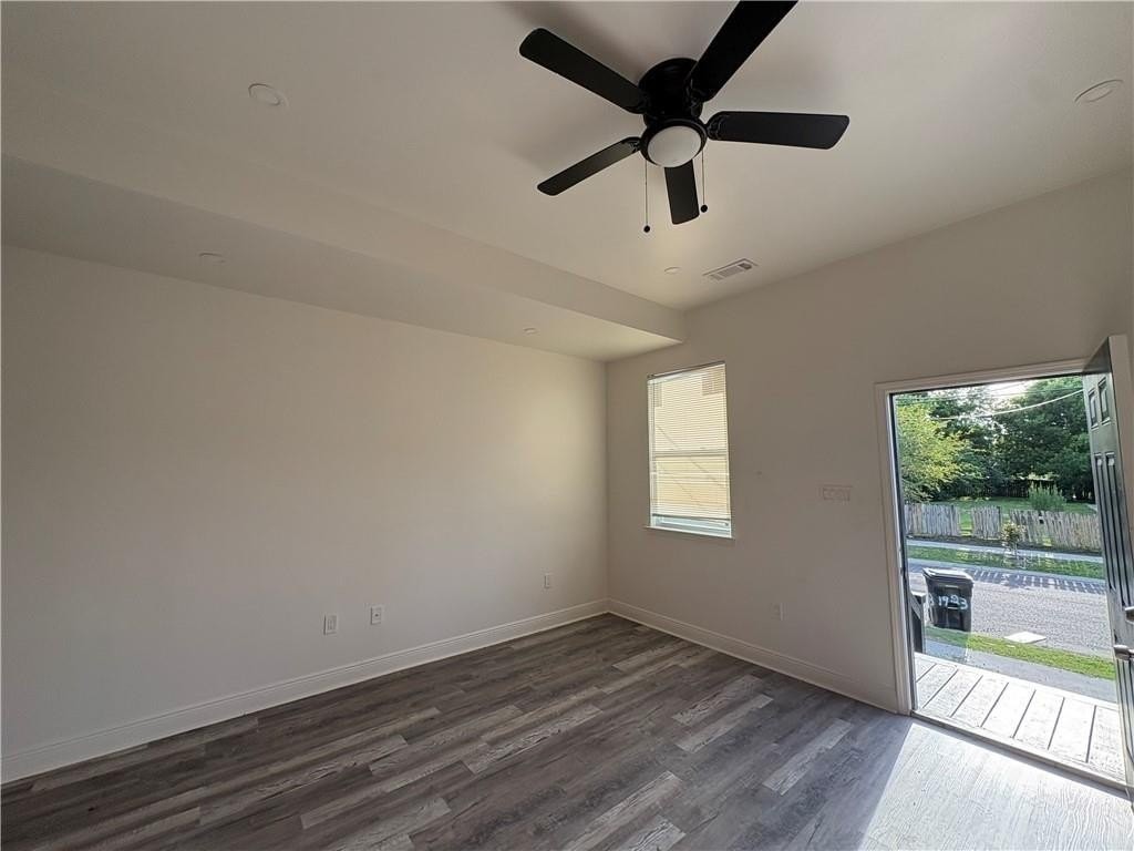 1925 Alabo St - Photo 4 of 12