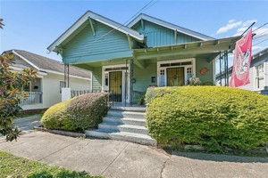 featured image of 515 S Alexander St