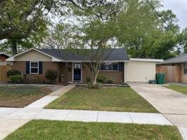 featured image of 210 Douglas Dr