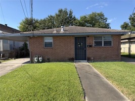 featured image of 902 Gulf Dr