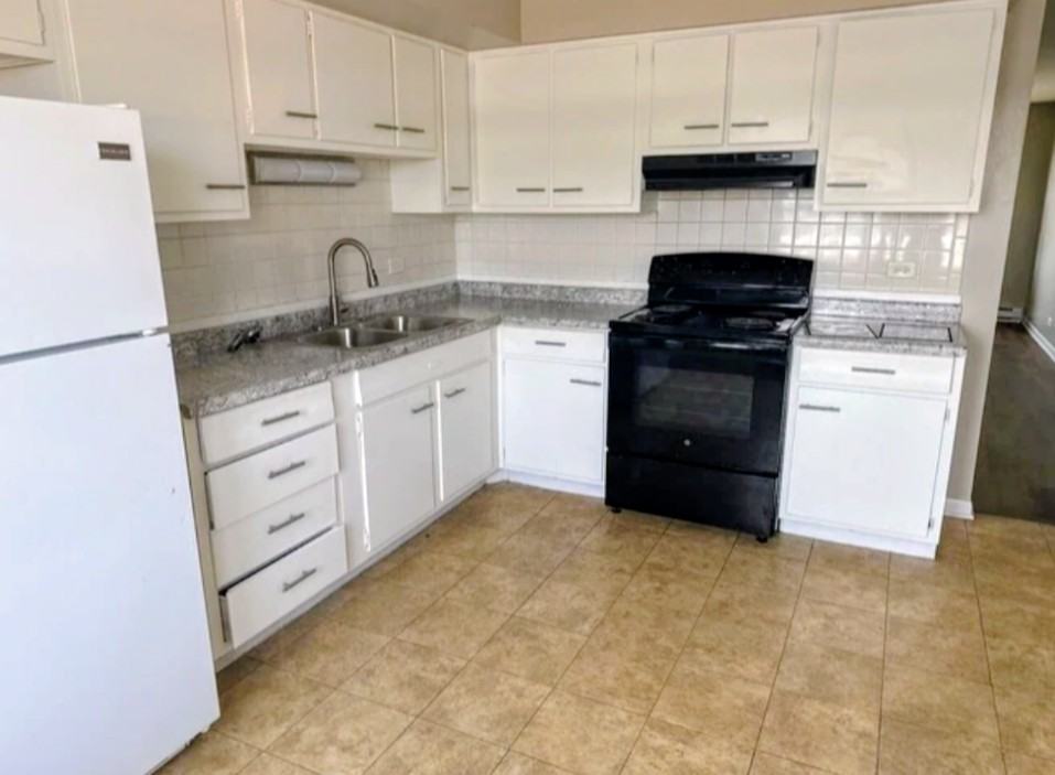 6617 W Lloyd Dr ##3c - Photo 4 of 9
