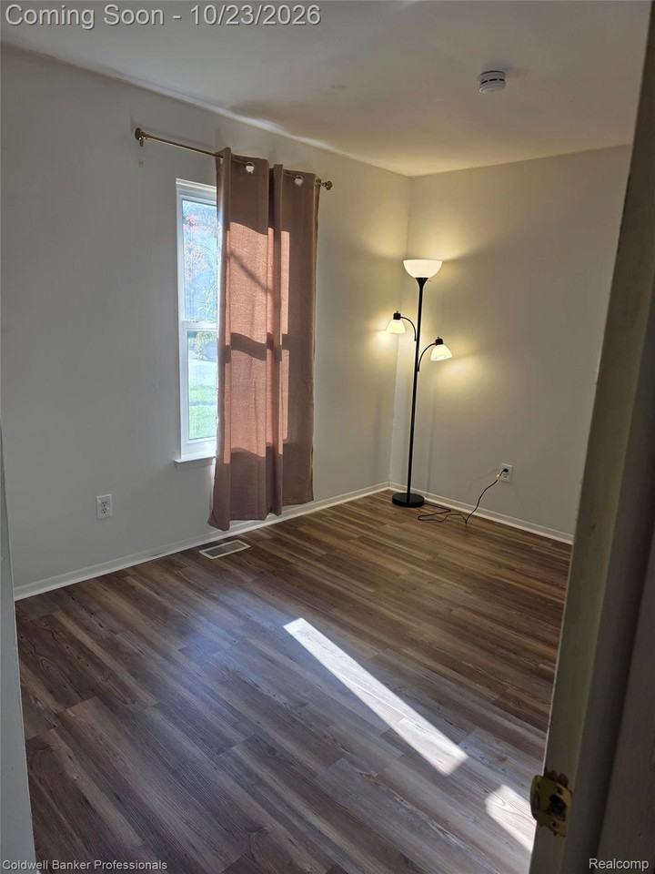 5804 Sunset Trl - Photo 7 of 10