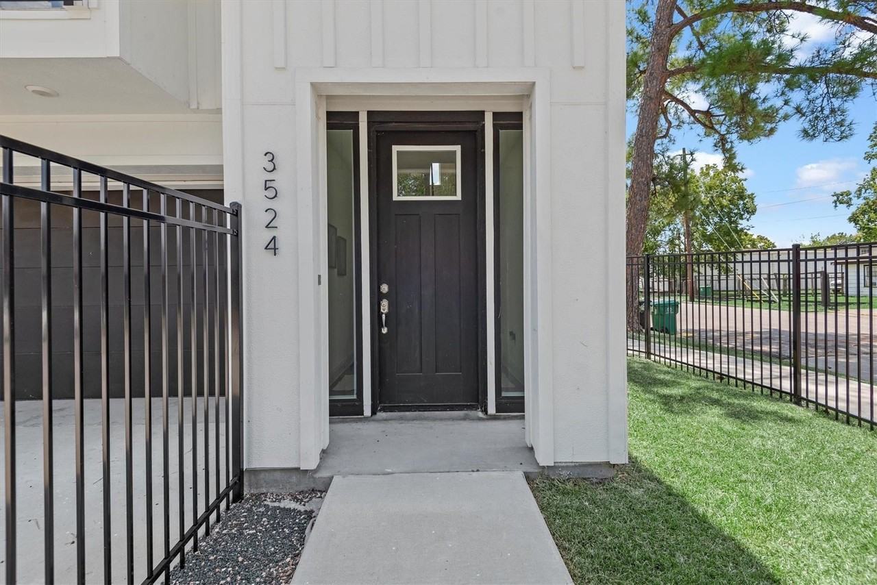 3524 Luca St - Photo 3 of 41